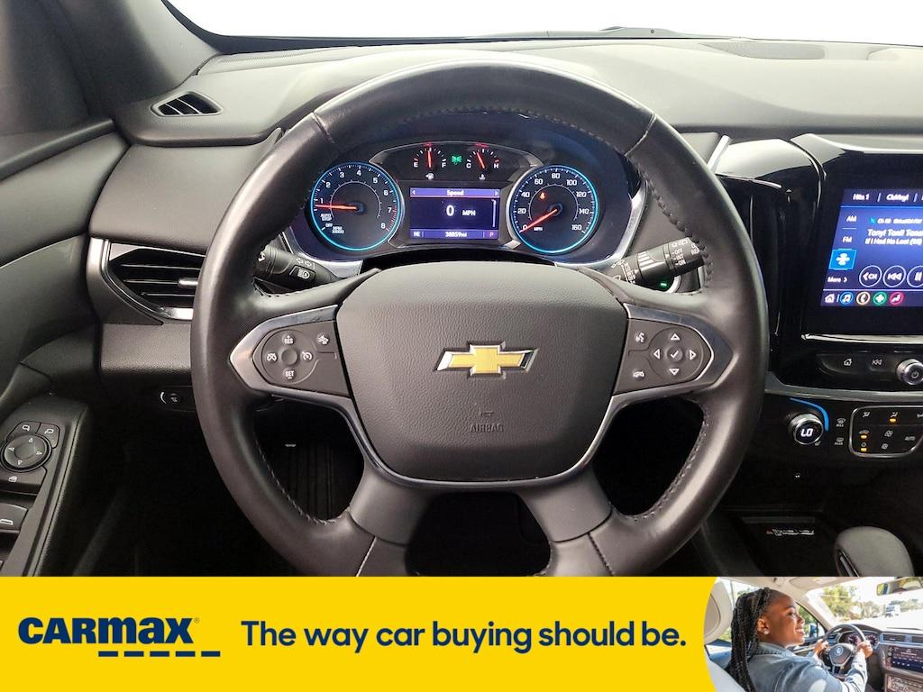 used 2022 Chevrolet Traverse car, priced at $28,998