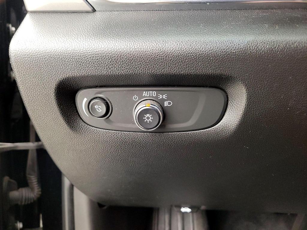 used 2022 Chevrolet Traverse car, priced at $28,998