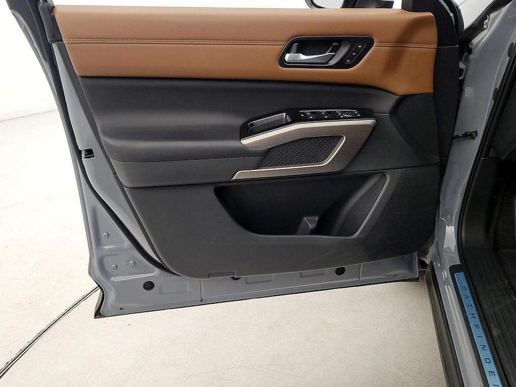 used 2024 Nissan Pathfinder car, priced at $40,998