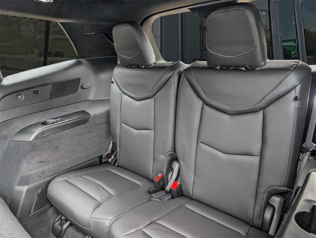 new 2025 Cadillac XT6 car, priced at $51,914