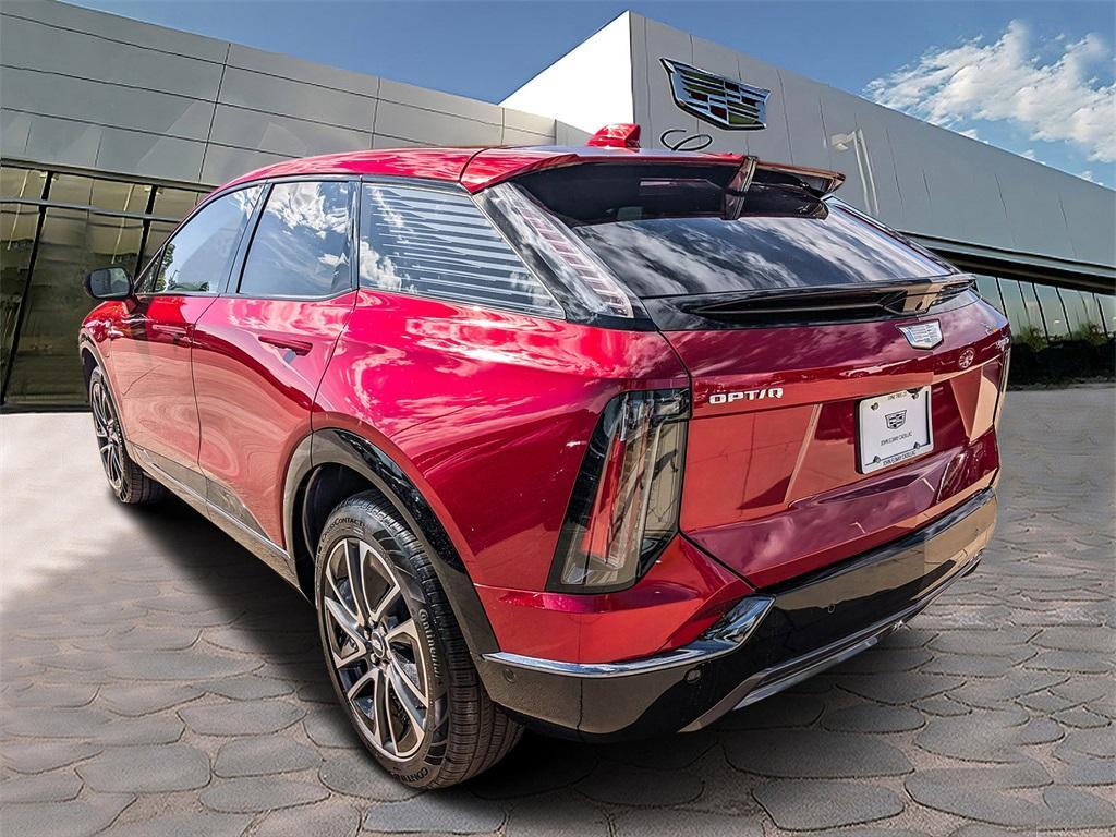 new 2025 Cadillac OPTIQ car, priced at $59,014