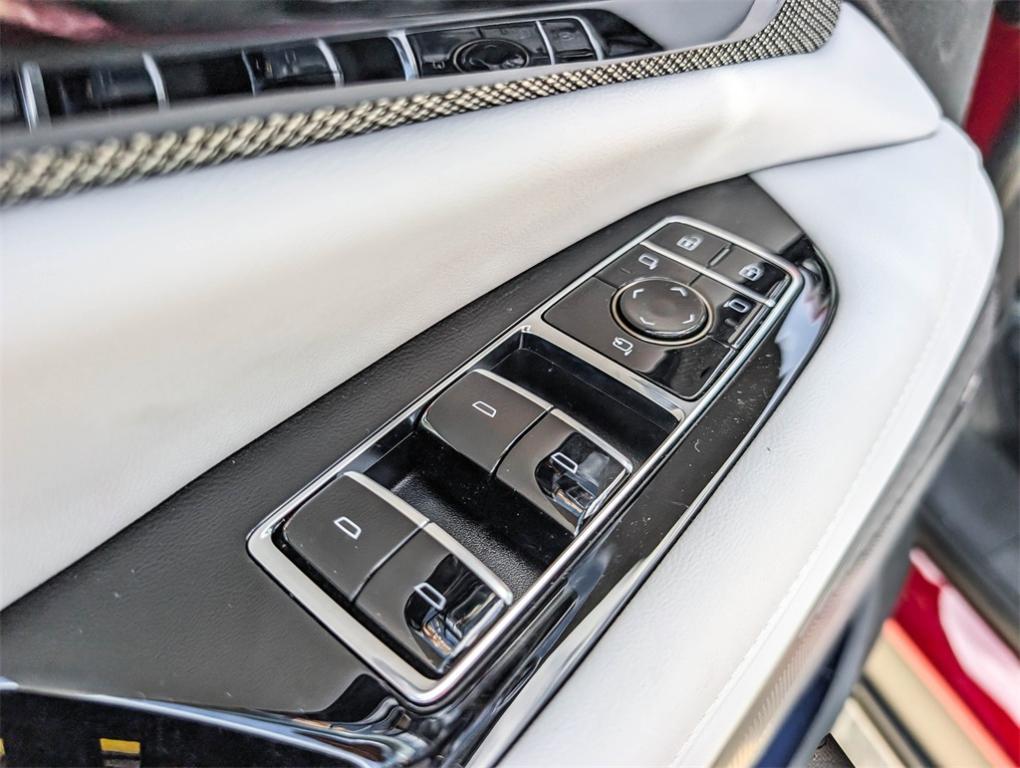 new 2025 Cadillac OPTIQ car, priced at $59,014