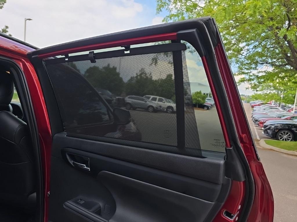 used 2024 Toyota Highlander car, priced at $47,500