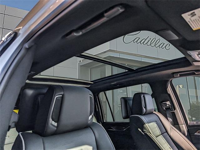 new 2024 Cadillac Escalade ESV car, priced at $112,109