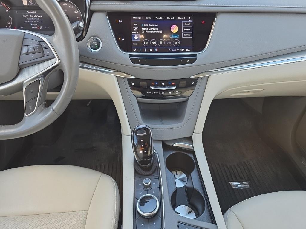 used 2023 Cadillac XT5 car, priced at $33,500