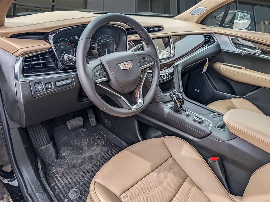 new 2024 Cadillac XT6 car, priced at $68,549