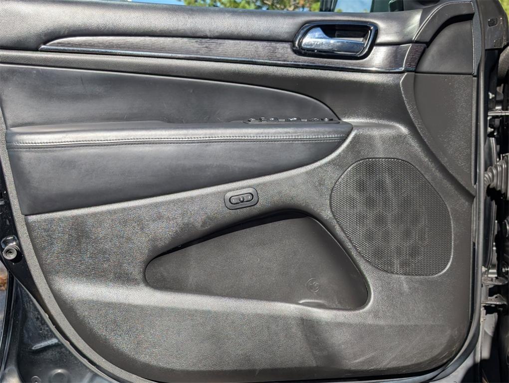 used 2019 Jeep Grand Cherokee car, priced at $19,500