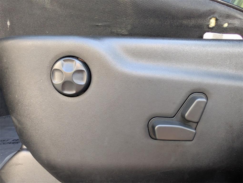 used 2019 Jeep Grand Cherokee car, priced at $19,500