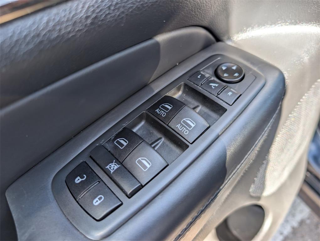 used 2019 Jeep Grand Cherokee car, priced at $19,500