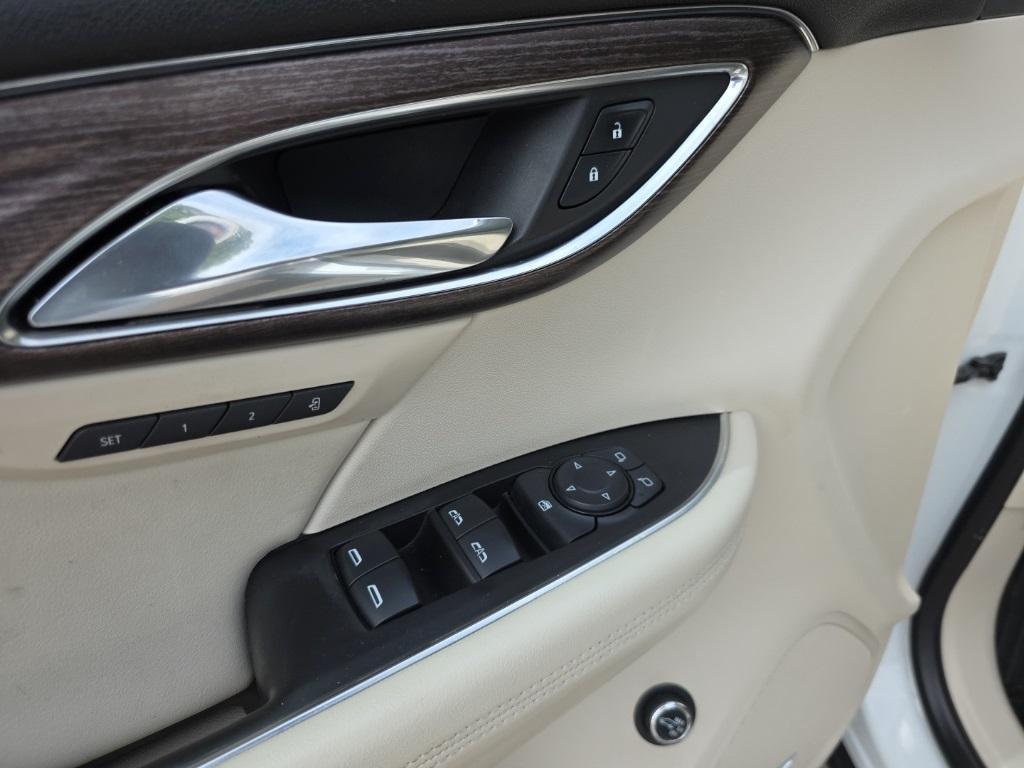 used 2021 Buick Envision car, priced at $29,500