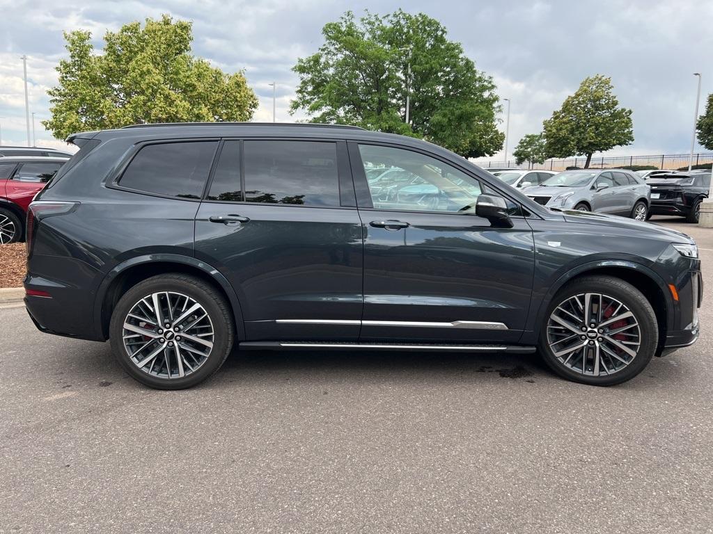 used 2022 Cadillac XT6 car, priced at $46,500