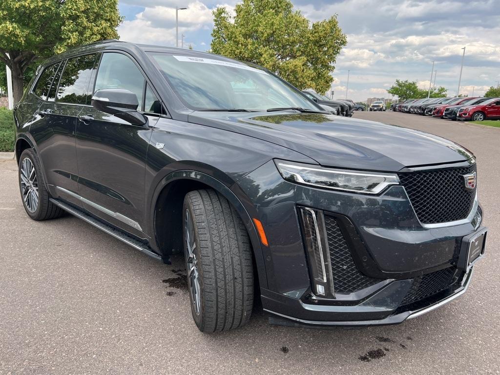 used 2022 Cadillac XT6 car, priced at $46,500