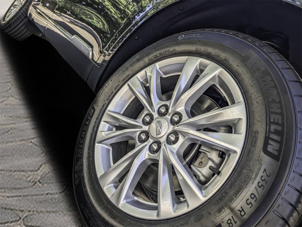 new 2025 Cadillac XT6 car, priced at $52,014