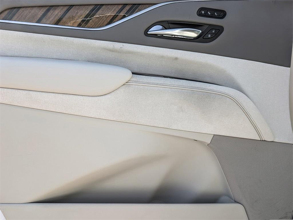 used 2022 Cadillac Escalade ESV car, priced at $67,000