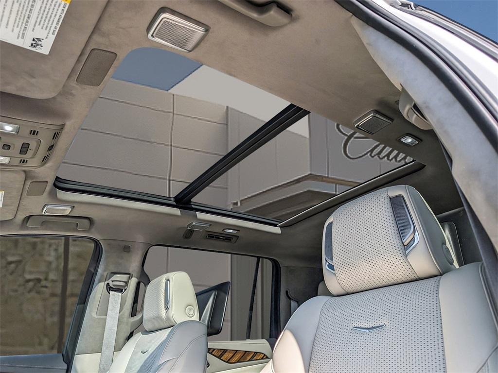 used 2022 Cadillac Escalade ESV car, priced at $67,000