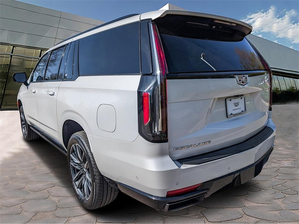 used 2022 Cadillac Escalade ESV car, priced at $67,000