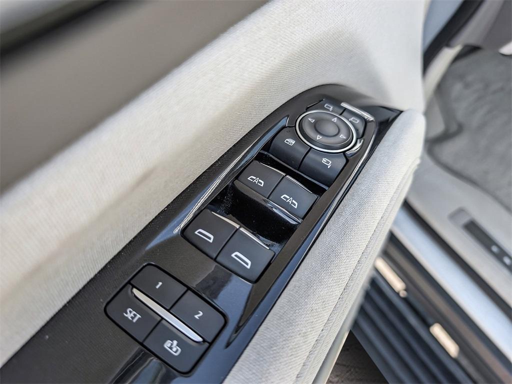 used 2022 Cadillac Escalade ESV car, priced at $67,000
