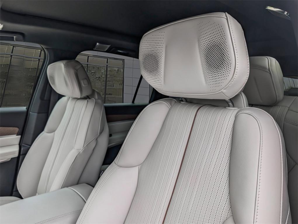 new 2026 Cadillac VISTIQ car, priced at $82,859