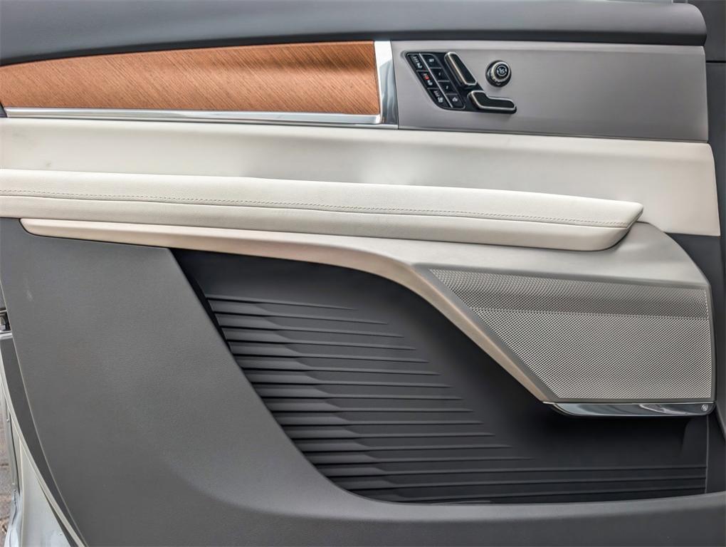 new 2026 Cadillac VISTIQ car, priced at $82,859