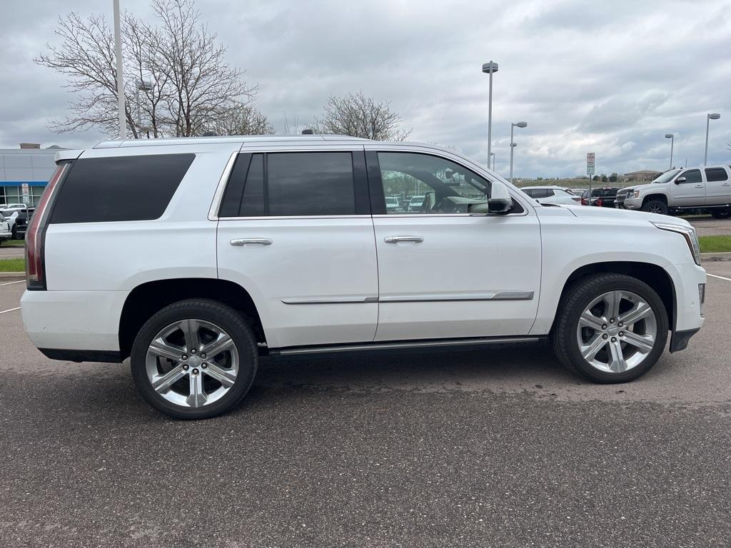 used 2020 Cadillac Escalade car, priced at $44,500