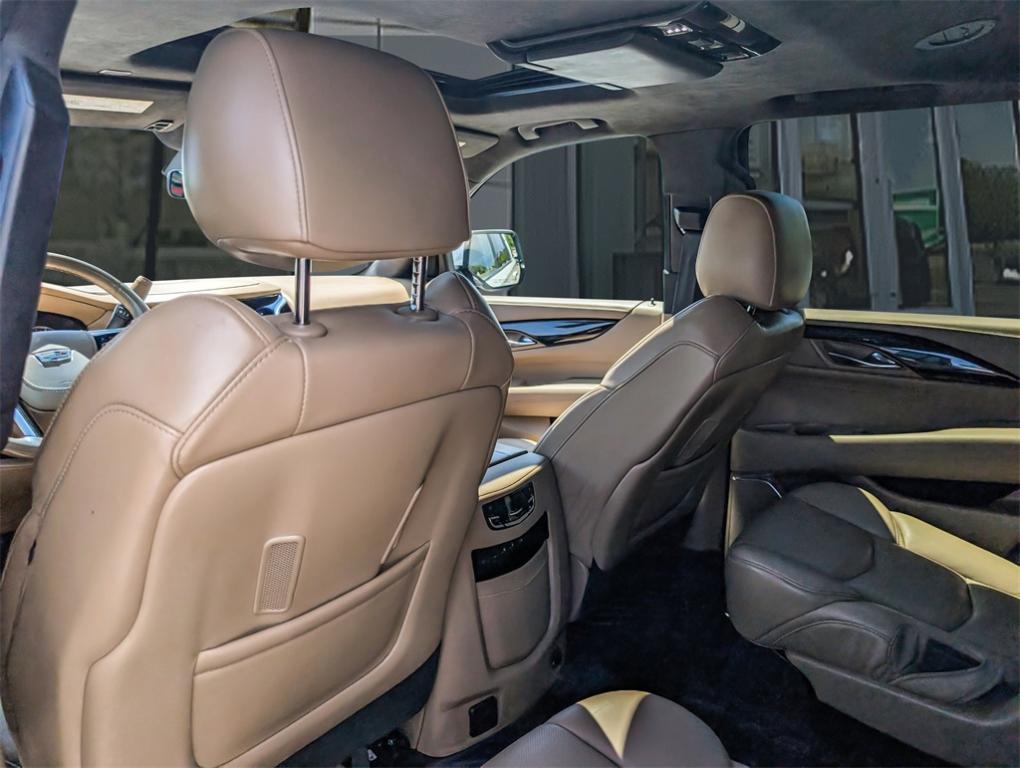 used 2020 Cadillac Escalade car, priced at $38,500