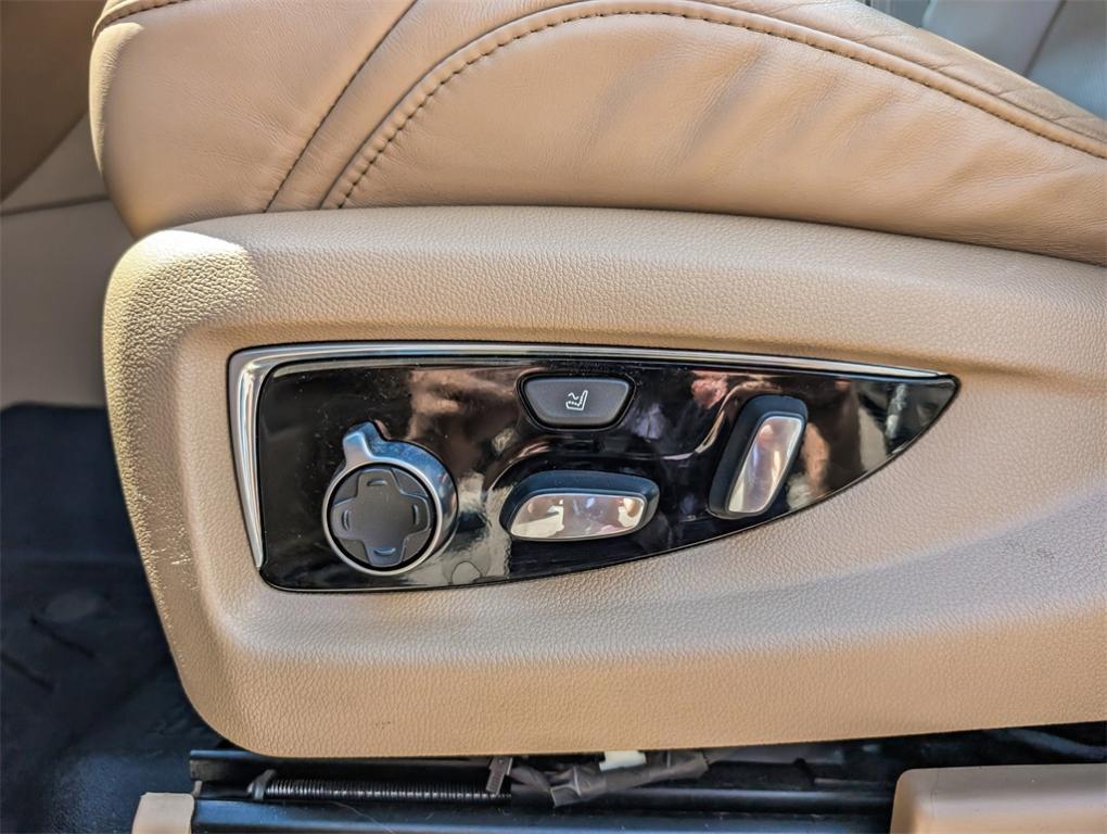 used 2020 Cadillac Escalade car, priced at $38,500