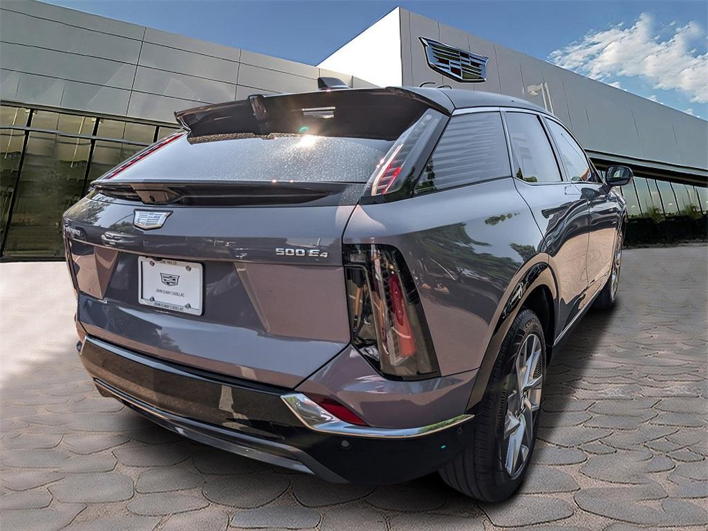 new 2025 Cadillac OPTIQ car, priced at $56,314
