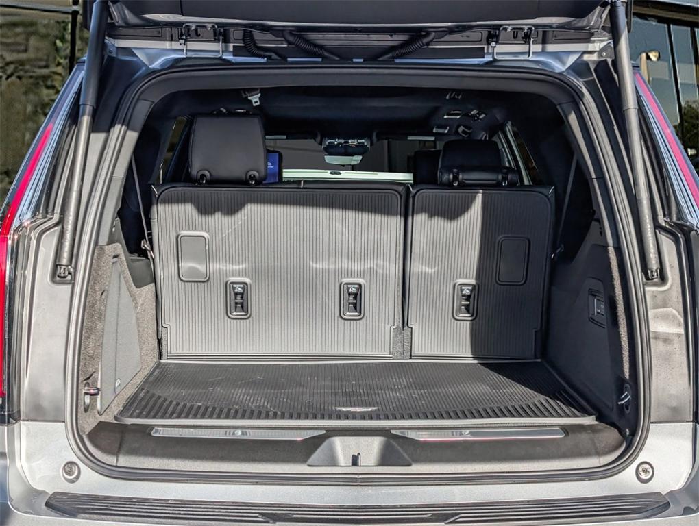 new 2026 Cadillac Escalade ESV car, priced at $121,999