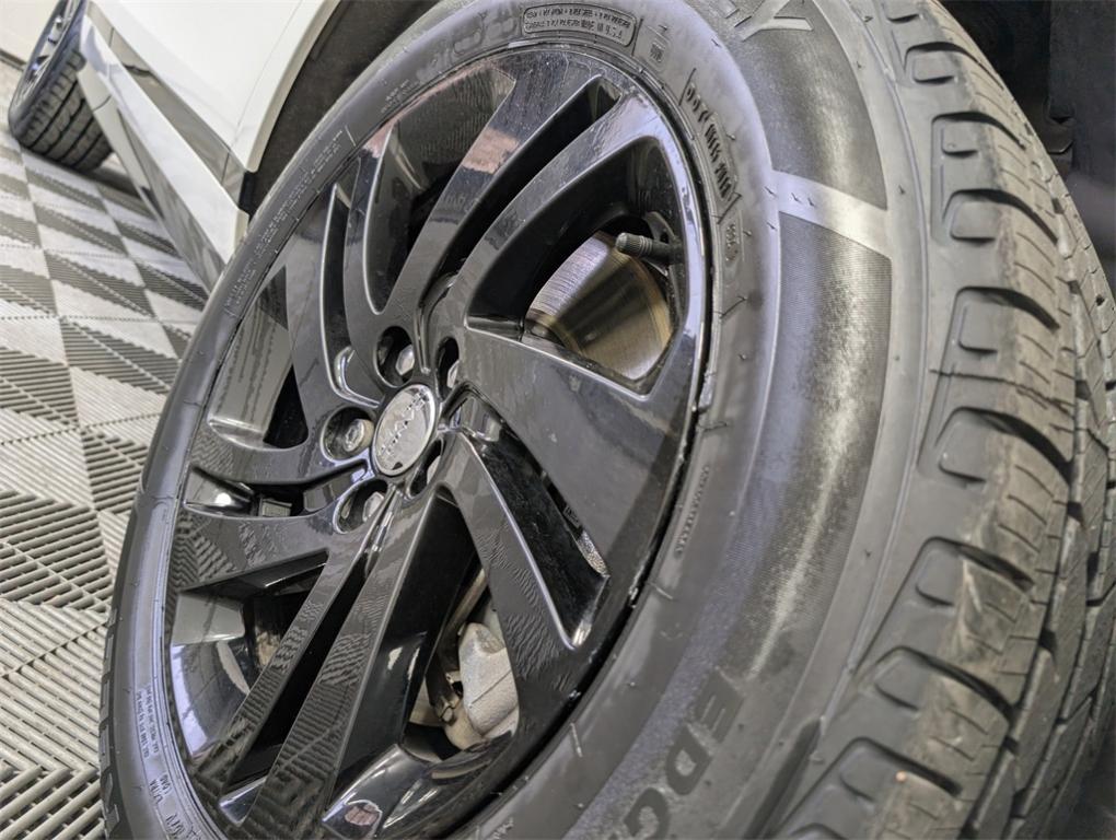used 2023 Land Rover Range Rover Evoque car, priced at $35,000