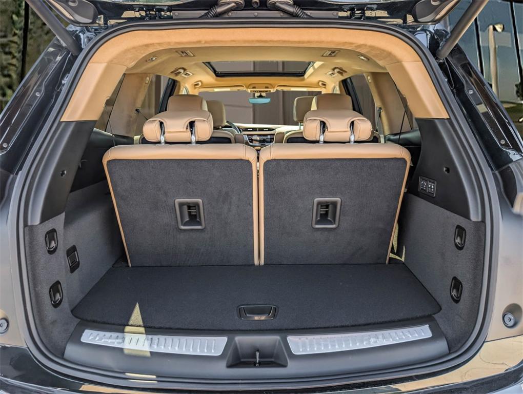 new 2025 Cadillac XT6 car, priced at $75,764