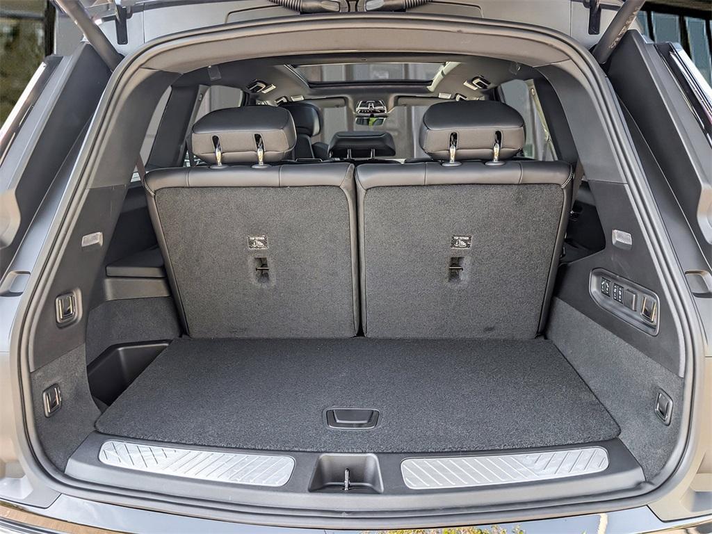 new 2026 Cadillac VISTIQ car, priced at $80,414