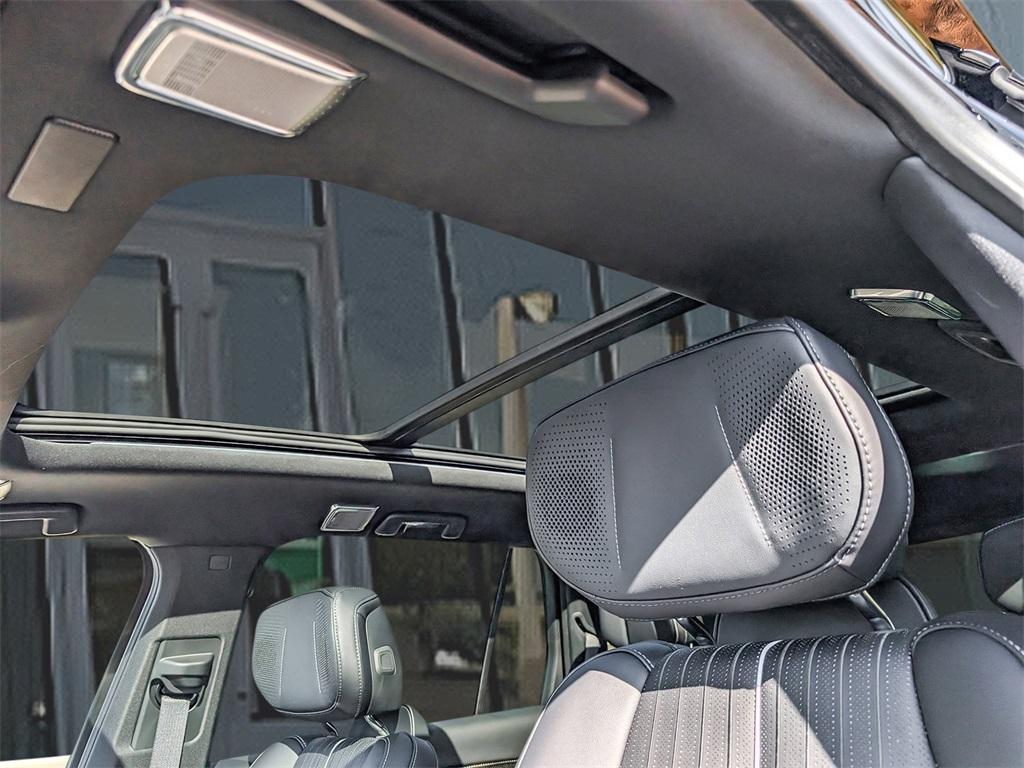 new 2026 Cadillac VISTIQ car, priced at $80,414