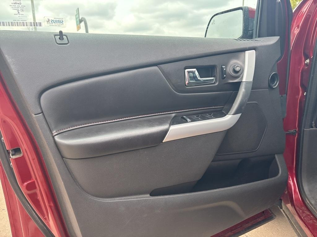 used 2014 Ford Edge car, priced at $12,500