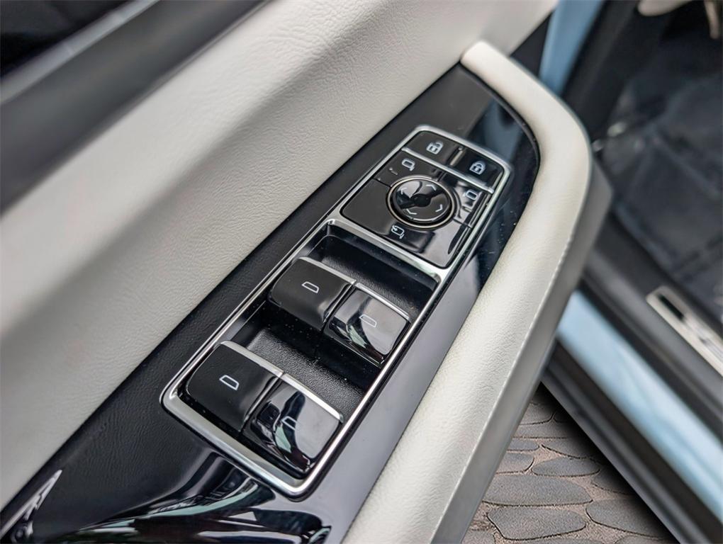 new 2026 Cadillac VISTIQ car, priced at $82,314