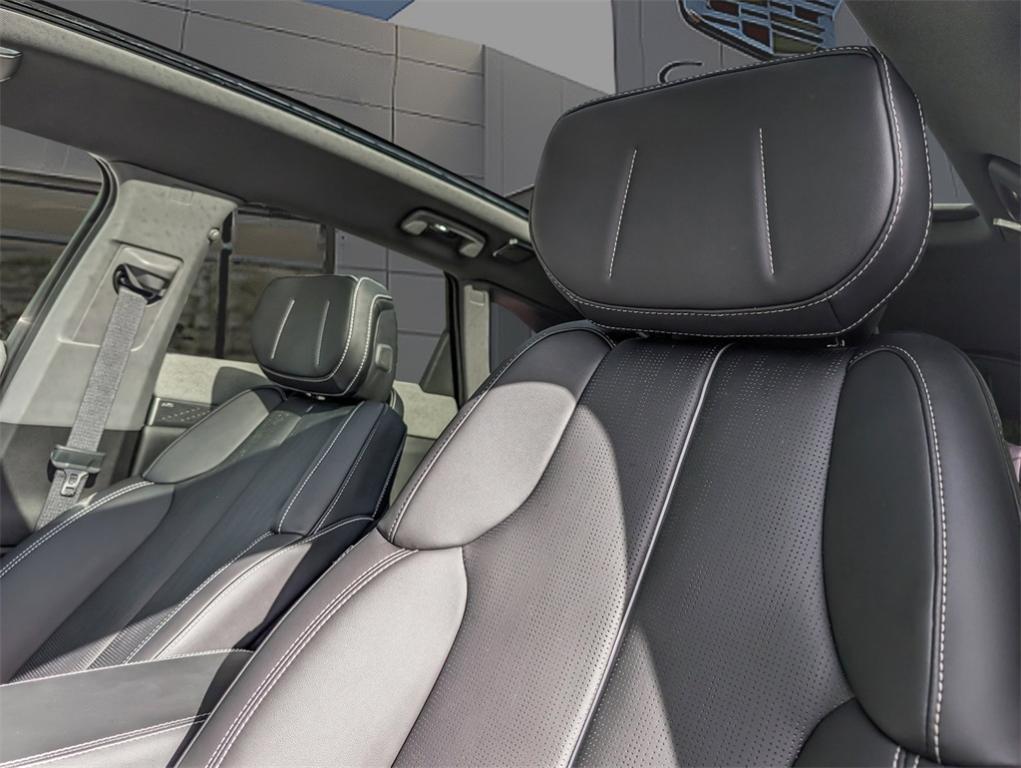 new 2025 Cadillac OPTIQ car, priced at $59,614
