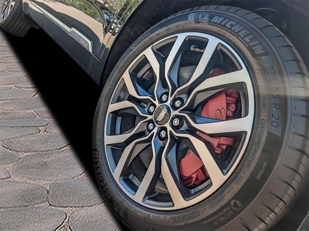 new 2025 Cadillac XT6 car, priced at $75,764