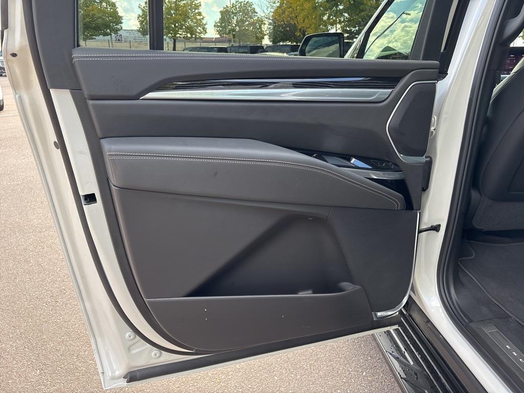 used 2025 Cadillac Escalade ESV car, priced at $113,000