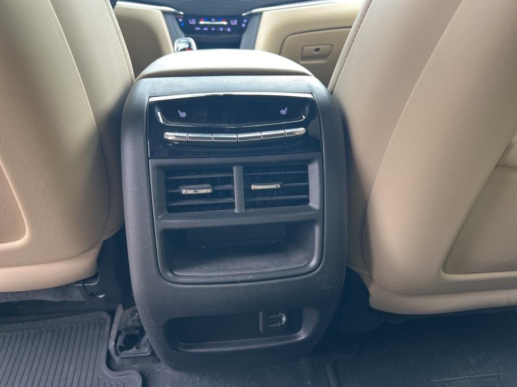 used 2019 Cadillac XT5 car, priced at $26,000