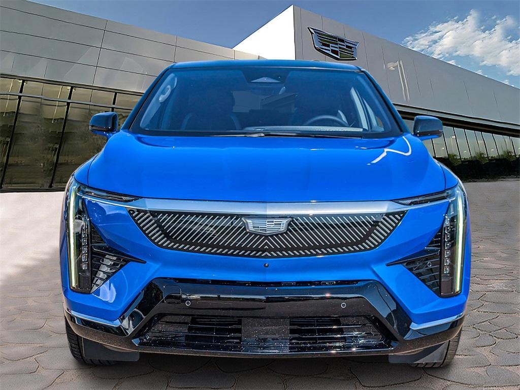 new 2025 Cadillac OPTIQ car, priced at $56,314