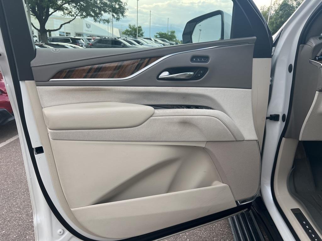 used 2021 Cadillac Escalade ESV car, priced at $68,000