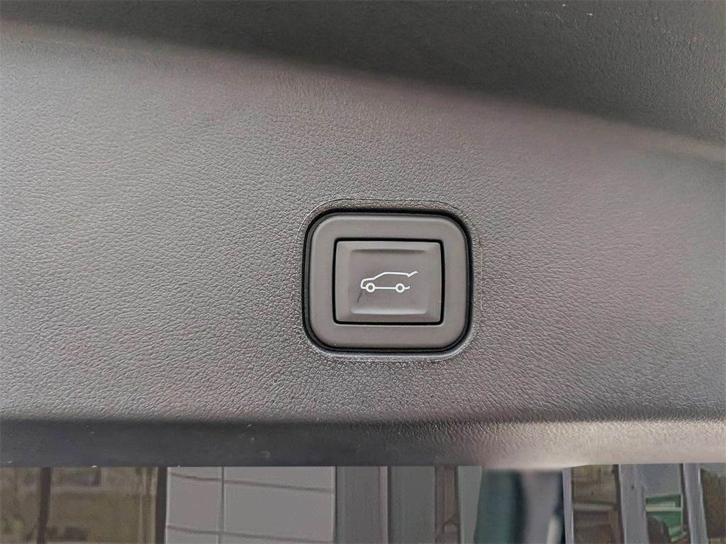 new 2025 Cadillac LYRIQ car, priced at $65,314