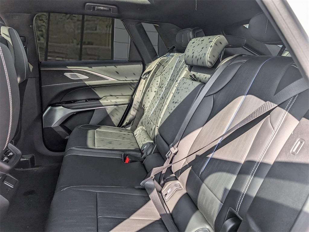 new 2025 Cadillac LYRIQ car, priced at $70,914