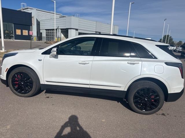 used 2022 Cadillac XT5 car, priced at $44,500