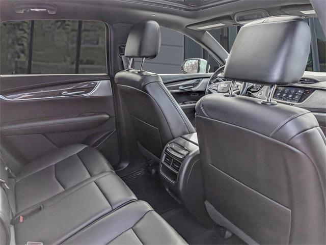 used 2022 Cadillac XT5 car, priced at $40,000