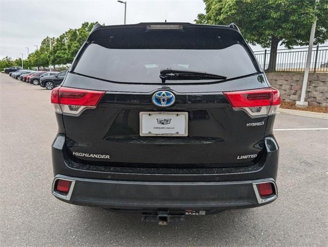 used 2019 Toyota Highlander Hybrid car, priced at $34,000