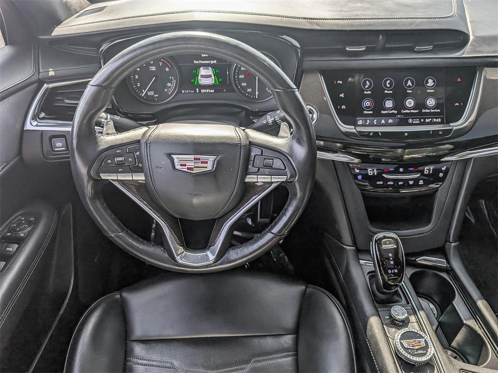 used 2021 Cadillac XT6 car, priced at $36,500