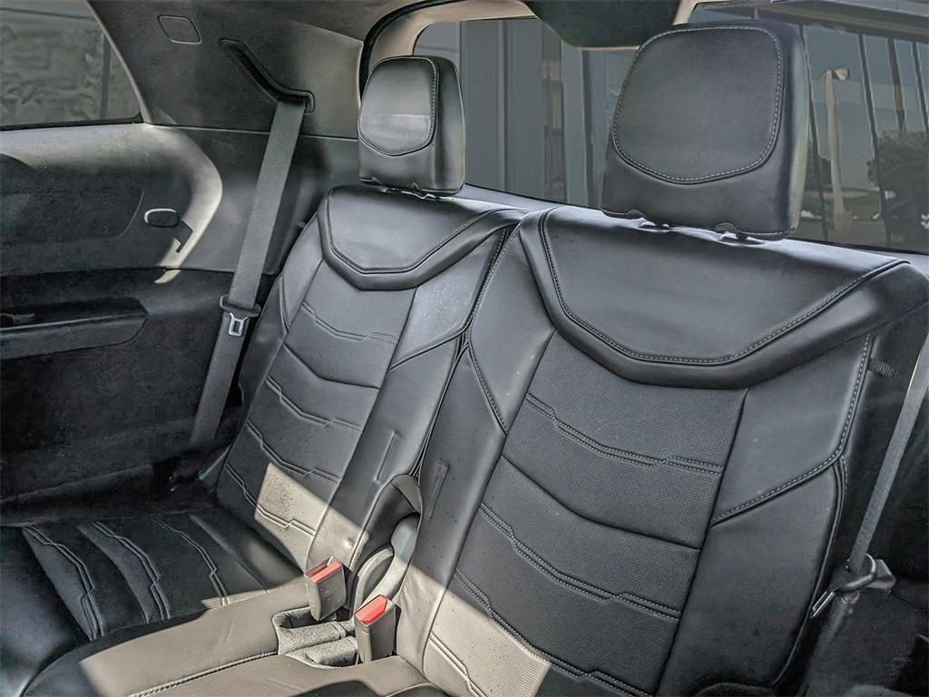 used 2021 Cadillac XT6 car, priced at $36,500