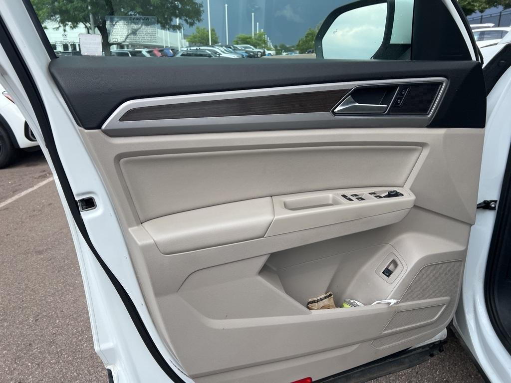 used 2019 Volkswagen Atlas car, priced at $25,000