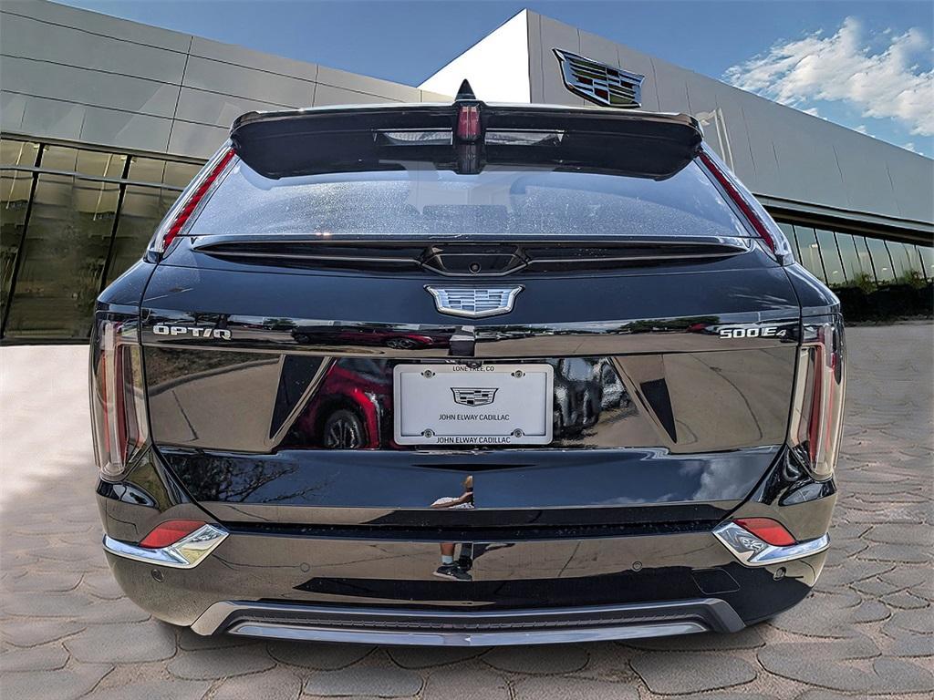 new 2025 Cadillac OPTIQ car, priced at $55,089