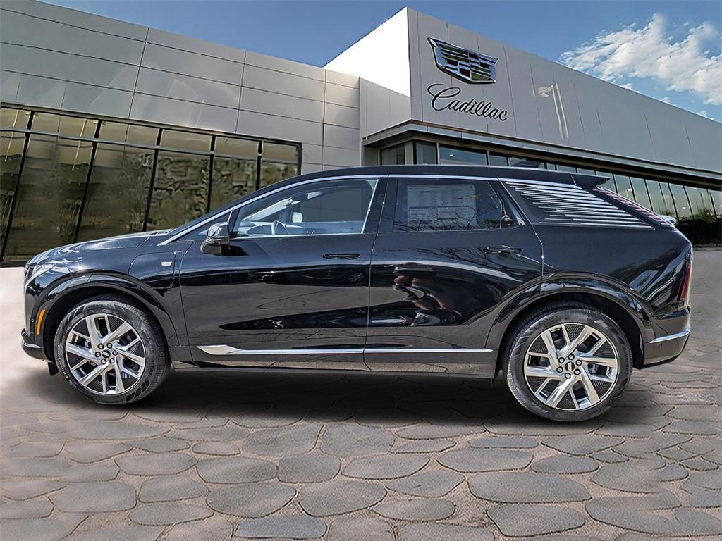 new 2025 Cadillac OPTIQ car, priced at $55,089